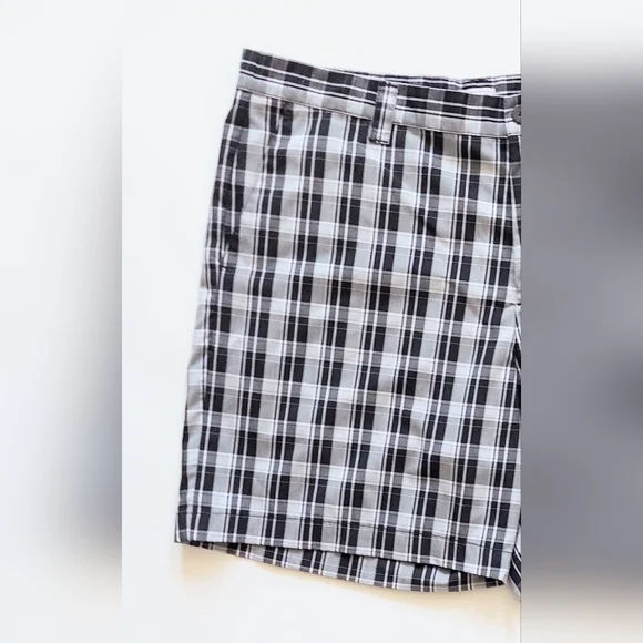 Adidas Golf Shorts Mens Size 38 Black White Plaid - Picture 2 of 7